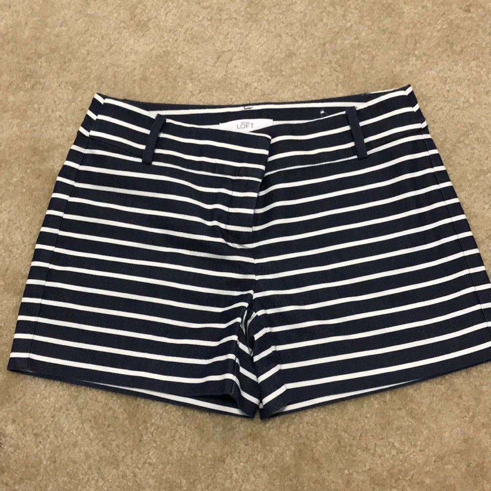 EUC loft navy white stripe shorts
